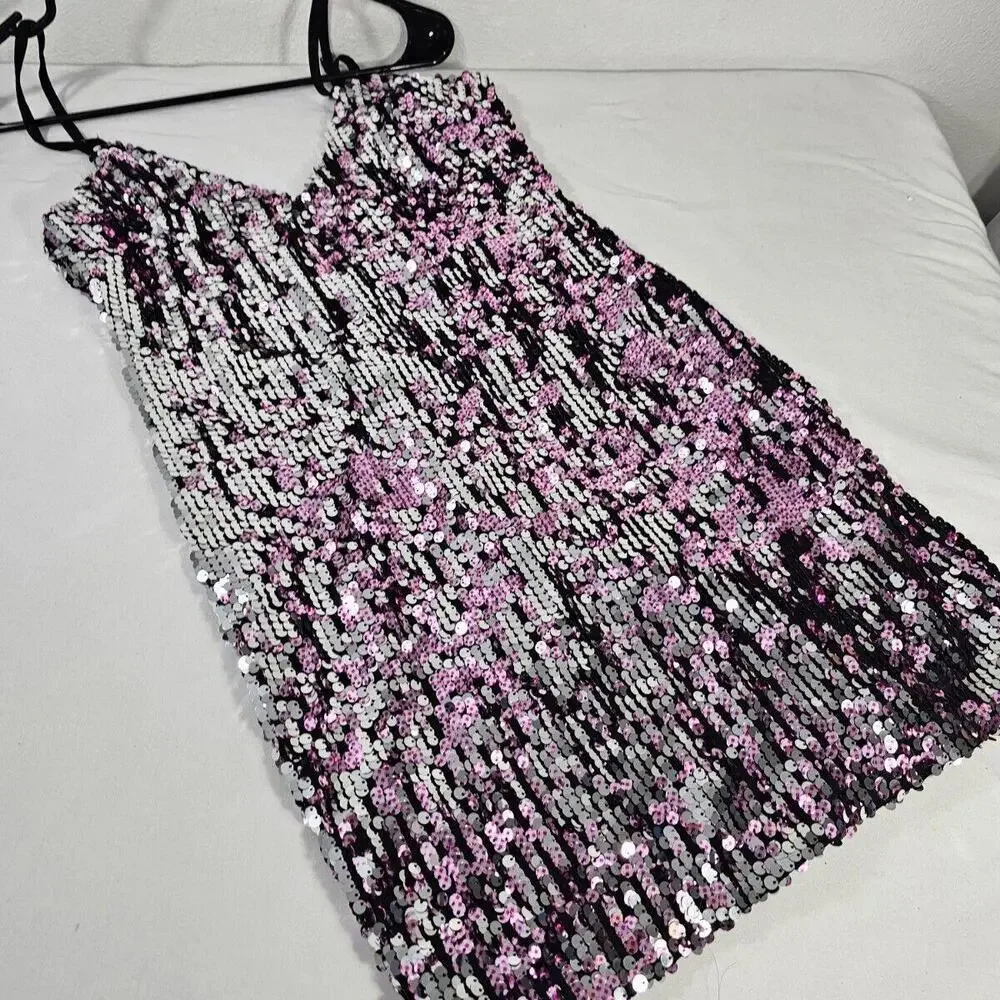 Cosmopolitan dress Dress the population dress runs small Sparkle Cocktail Club - Picture 6 of 10